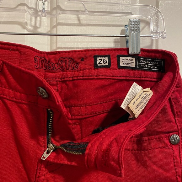 Miss Me Ruby Red Mid-Rise Skinny Jeans Size 26 - Picture 8 of 14